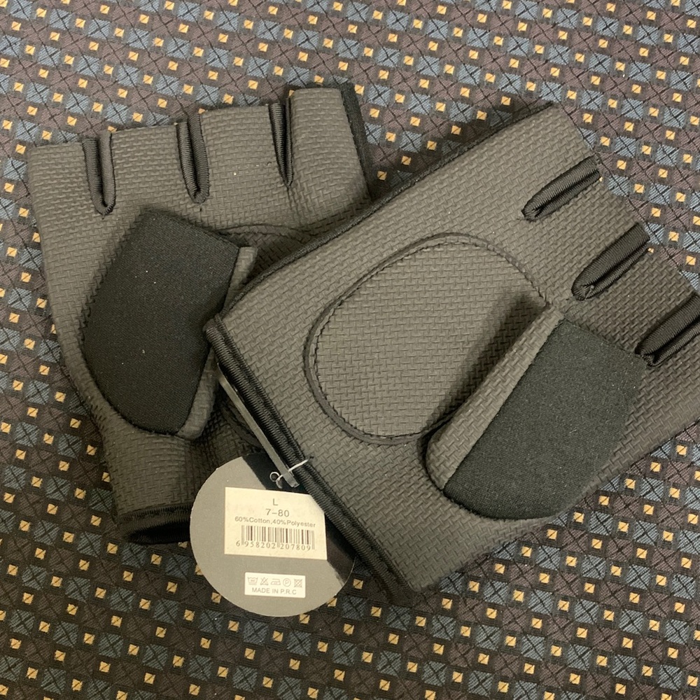 Men's Charcoal Fingerless Gloves
